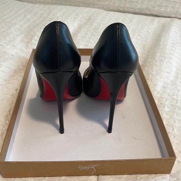 Christian louboutin heels - Picture 3 of 4